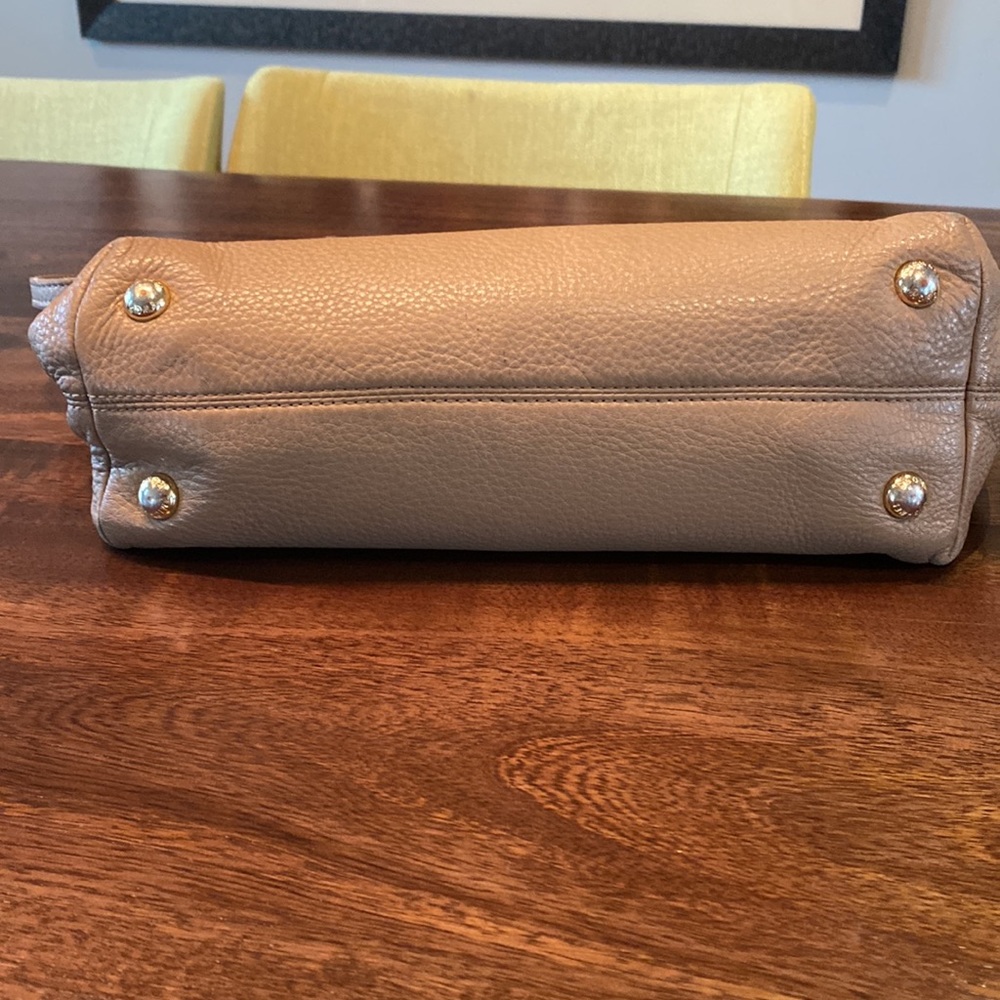 Michael Kors boho chic bag in great condition - Picture 10 of 13